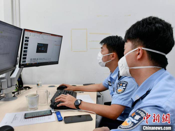 上海警方侦破中国首例期货公司居间人非法经营期货投资咨询业务案