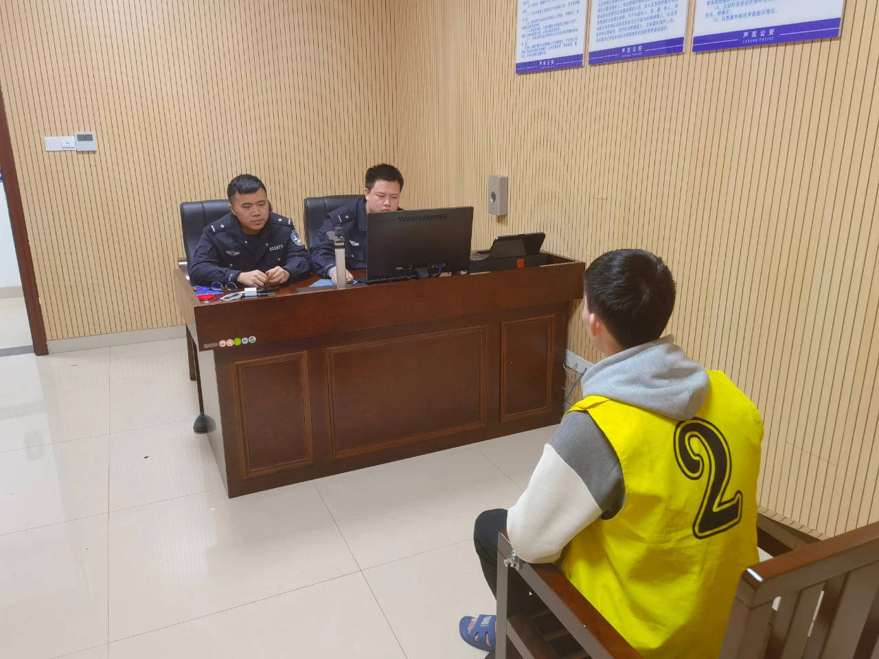 株洲一女子网店亏损后偶遇“金融大师”被骗7万多！民警挽损4万