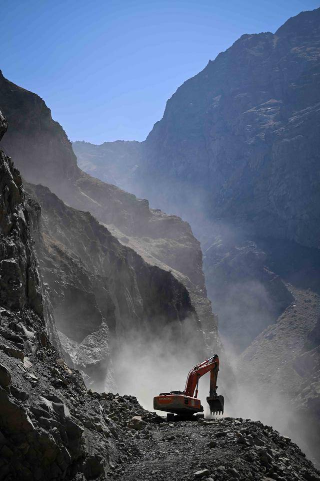 青年说 | 到中亚,奔赴一场激动人心的“探秘”