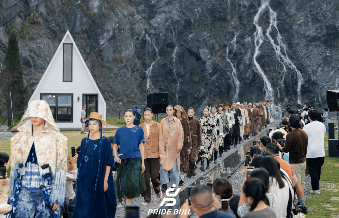 【代表风采】许志伟：以植染为笔书写履职答卷