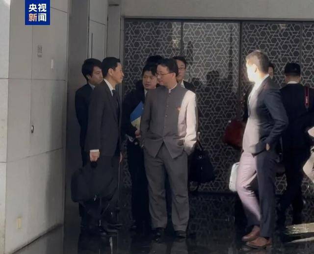 刚刚,日本外务省官员离开中国外交部!外交部亚洲司司长刘劲松与他会面