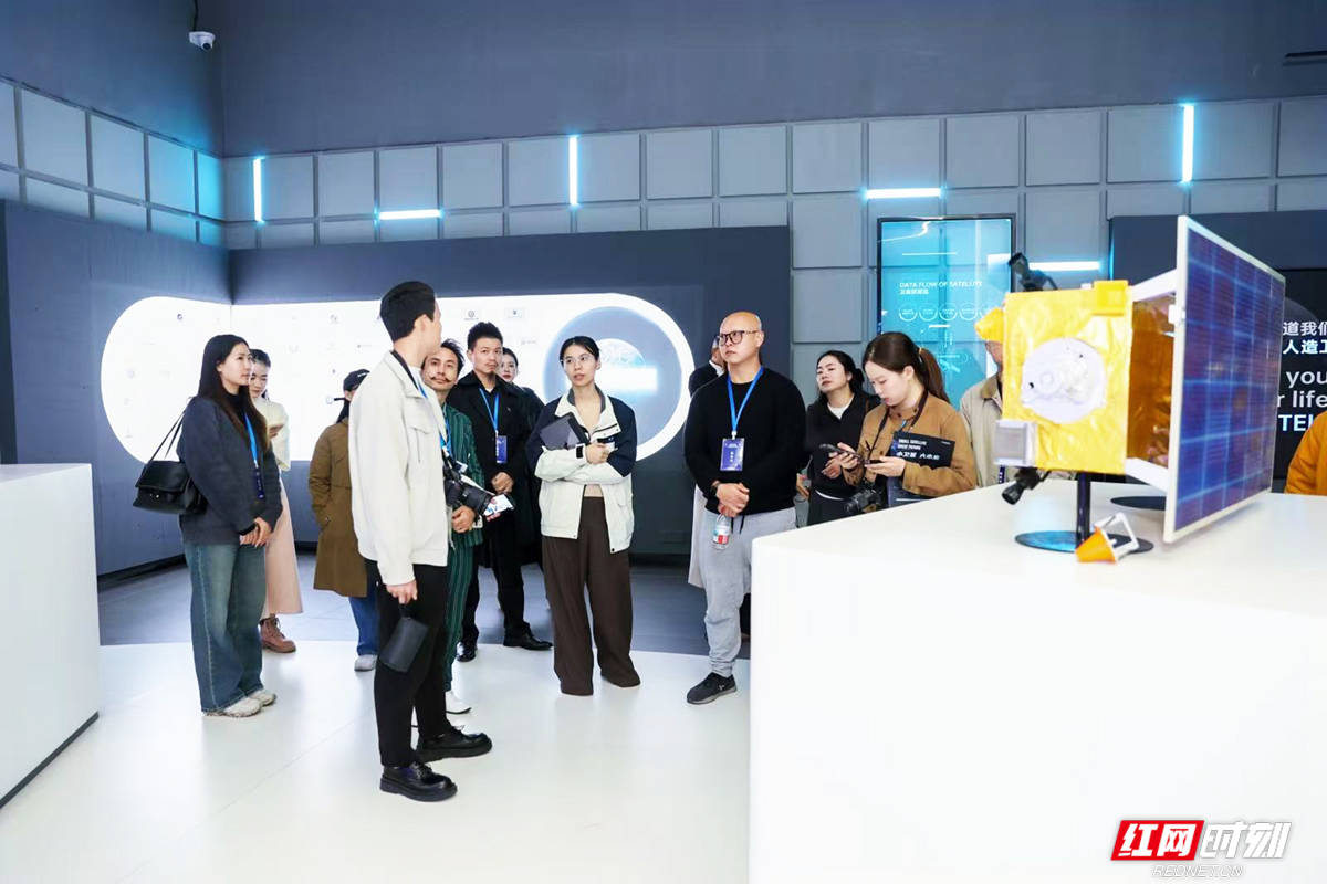 “链”上湖南 “湘”创未来 | 走进赛德雷特,看小卫星如何撬动万亿市场