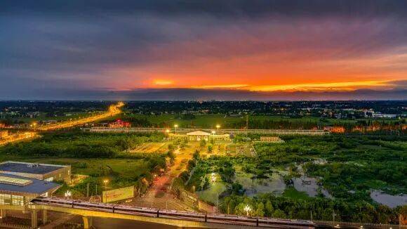 “破界”成都:两千万常住人口脚下的轨道新路