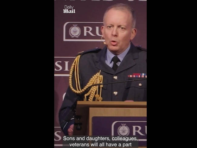 英国国防参谋长呼吁“准备牺牲儿女”,评论区大翻车