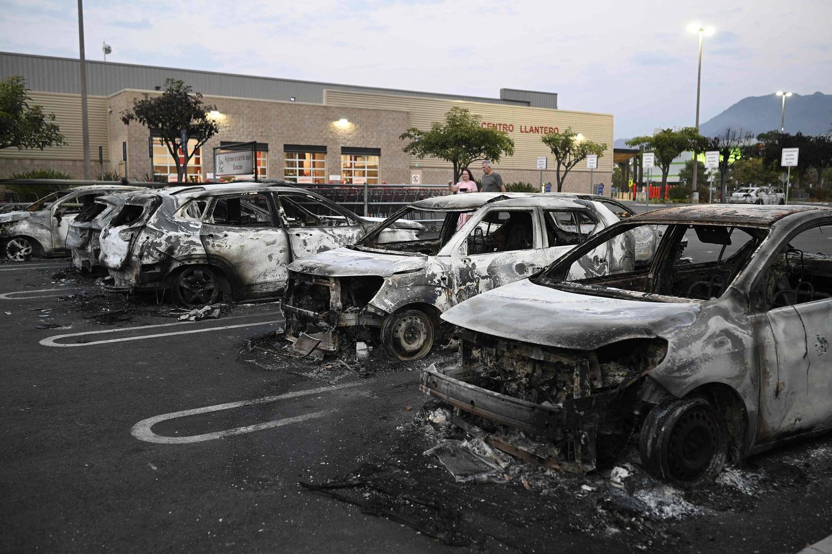 “全球最大毒枭”被击毙细节曝光：情人“带路”到藏身地，25名国民警卫队员激战中阵亡