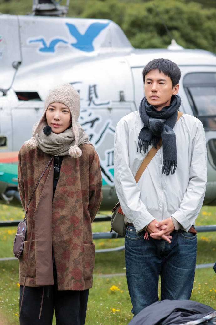 演员宋宁峰承认出轨时还带着女儿，“不配当你爸爸”